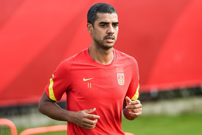 河北队力保不败,赛场上表现耀眼夺冠! 河北队力保不败,赛场上表现耀眼夺冠!