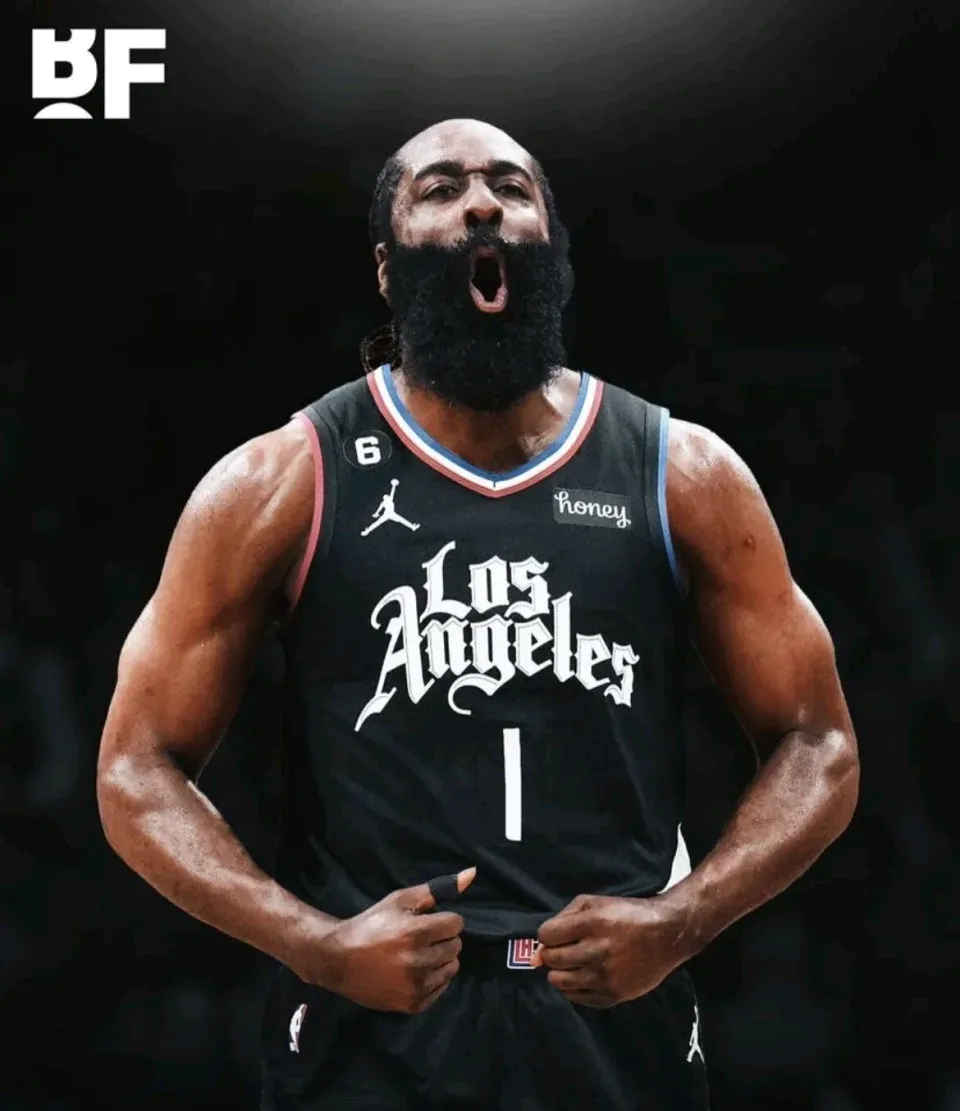 火箭继续保持优势,哈登率队夺冠信心增强 火箭继续保持优势,哈登率队夺冠信心增强