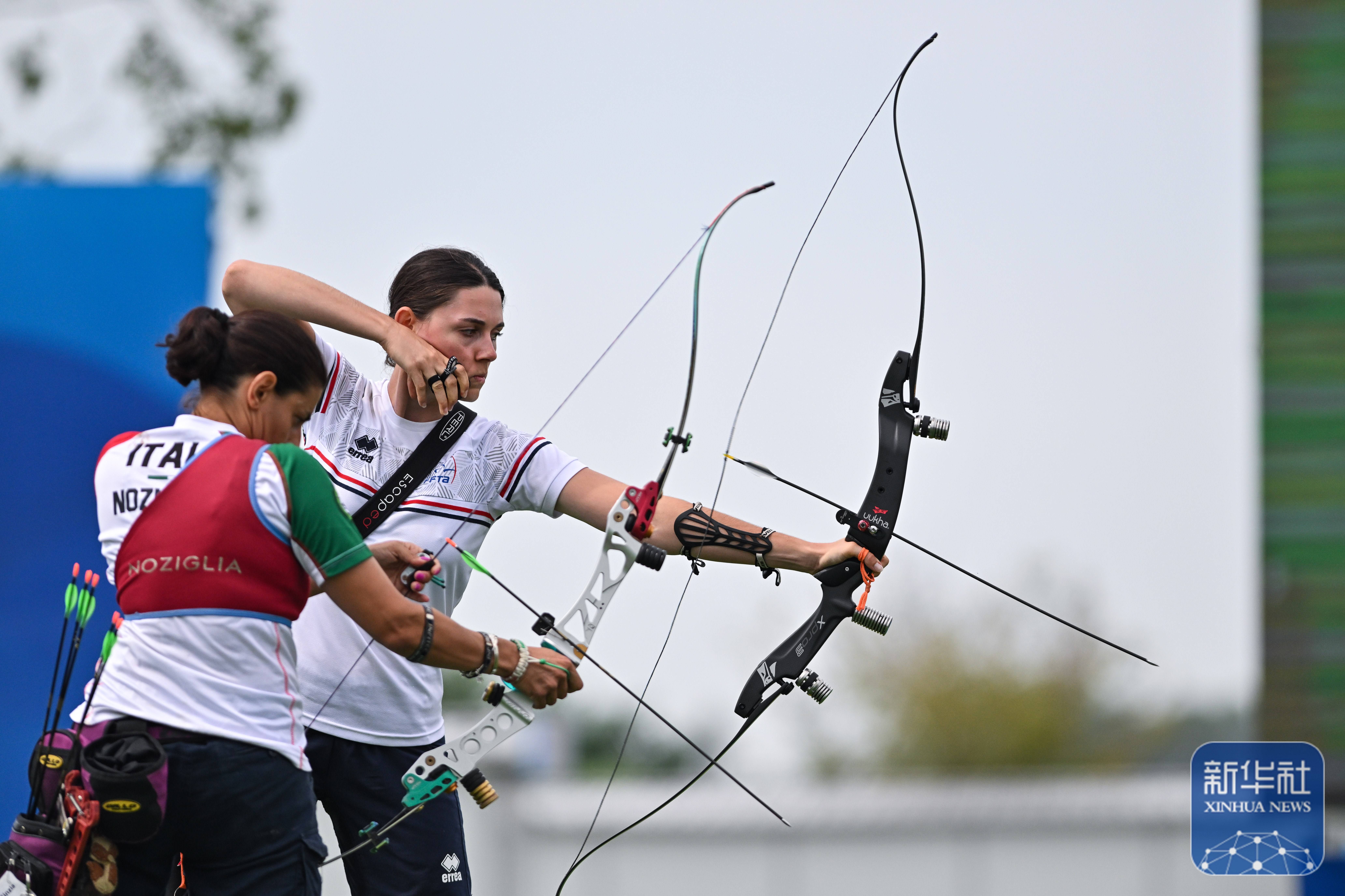 射箭比赛中选手稳定发挥取得胜利