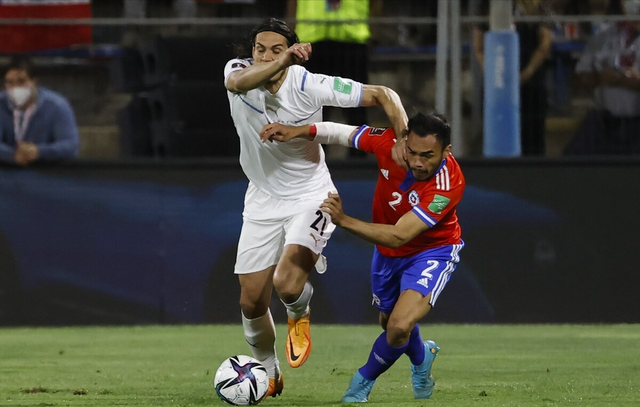 包含智利力克荷兰，苏亚雷斯高光表现的词条