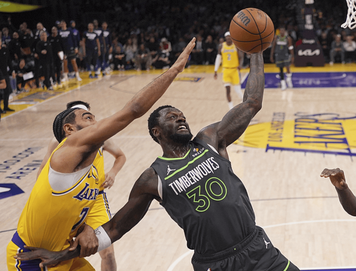 爵士逆转湖人，戈贝尔带队取胜