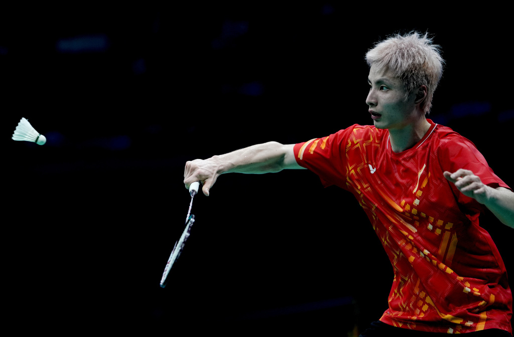 包含印度队鏖战日本队，石宇奇点燃赛场的词条